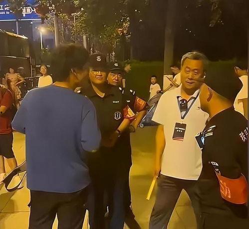 青島爆料大爺視頻最新,揭秘背后真相