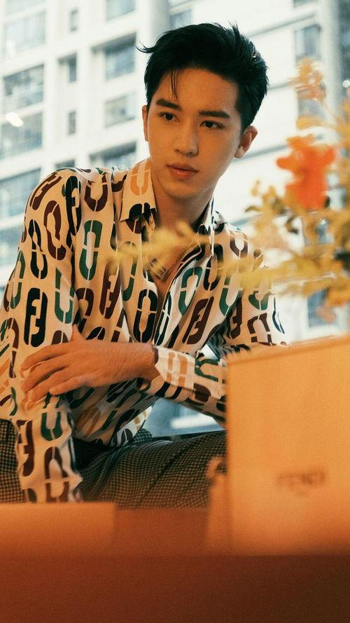 爆料娛樂圈龔俊圖片大全,魅力四溢的顏值擔(dān)當(dāng)  第3張