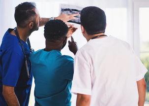 退休醫(yī)生爆料視頻大全,真實(shí)退休生活與醫(yī)療行業(yè)內(nèi)幕大揭秘  第3張