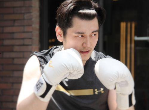 李現(xiàn)會(huì)被爆料嗎視頻 第3張 李現(xiàn)會(huì)被爆料嗎視頻 第3張