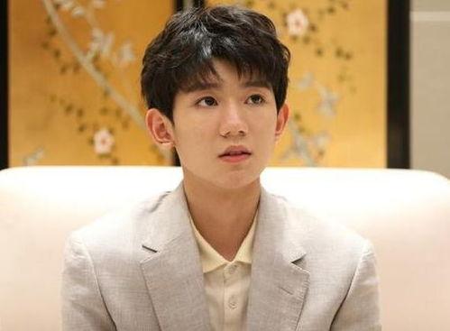 王源吃瓜娛樂完整版,全程精彩瞬間回顧 第3張 王源吃瓜娛樂完整版,全程精彩瞬間回顧 第3張